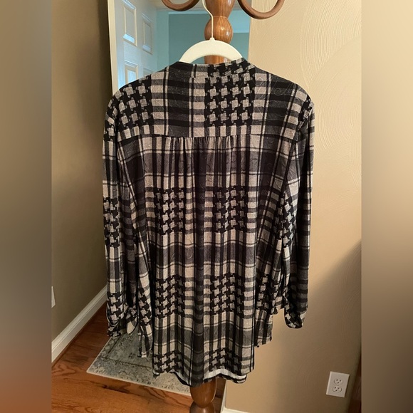 New Directions shirt - Picture 3 of 3